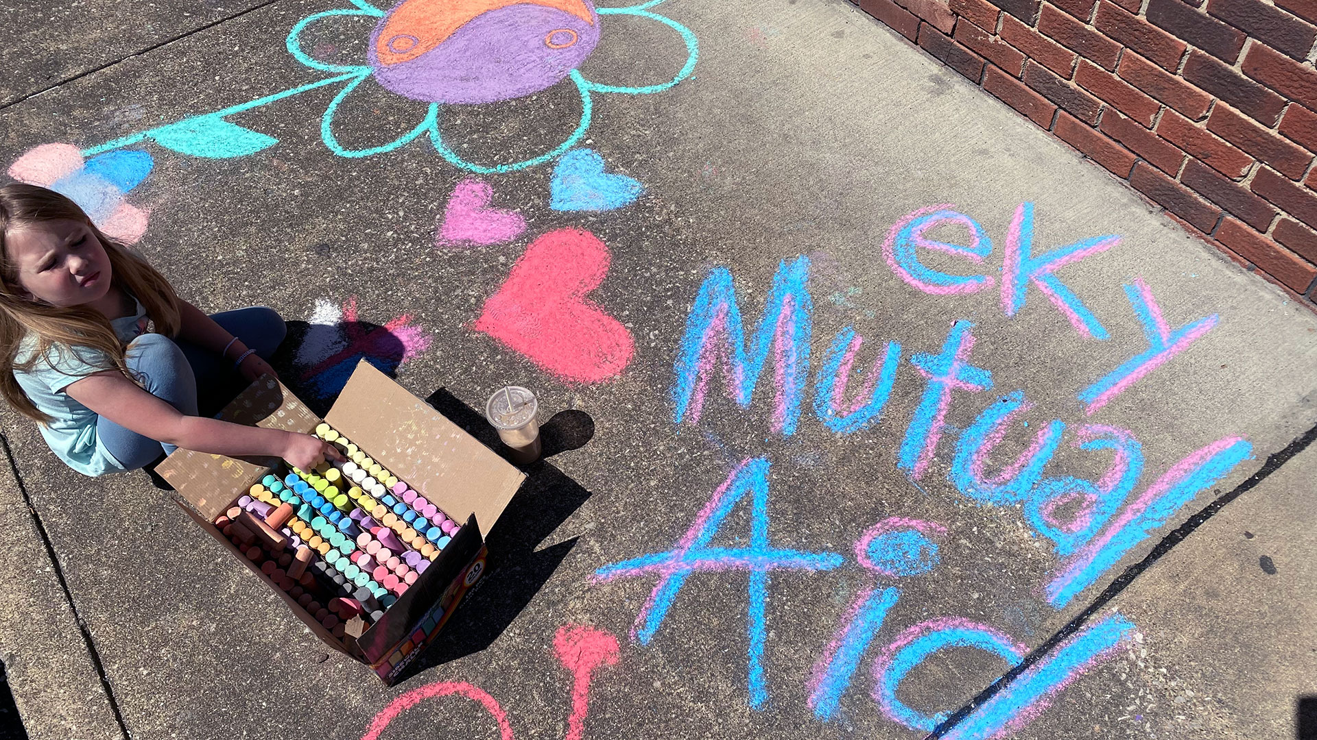 CONDENSED-sidewalk-chalk