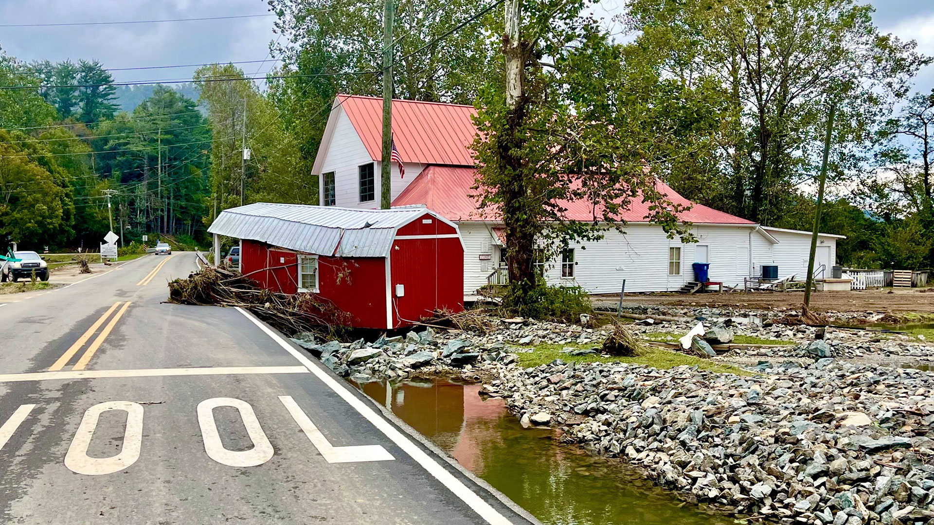 Flood waters displaced a small barn and dropped it in front of the Mast General Store in Valle Crucis, North Carolina (all photographs by Jessica Mart